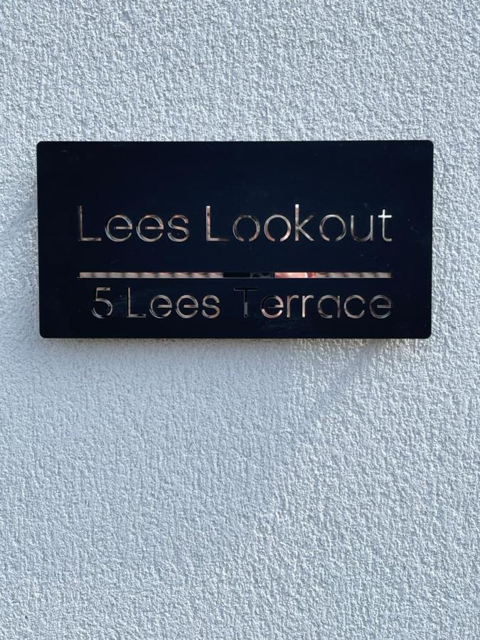 Lees Lookout Holt ,2 Bedroom Luxury Apartment With Private Parking Exteriér fotografie