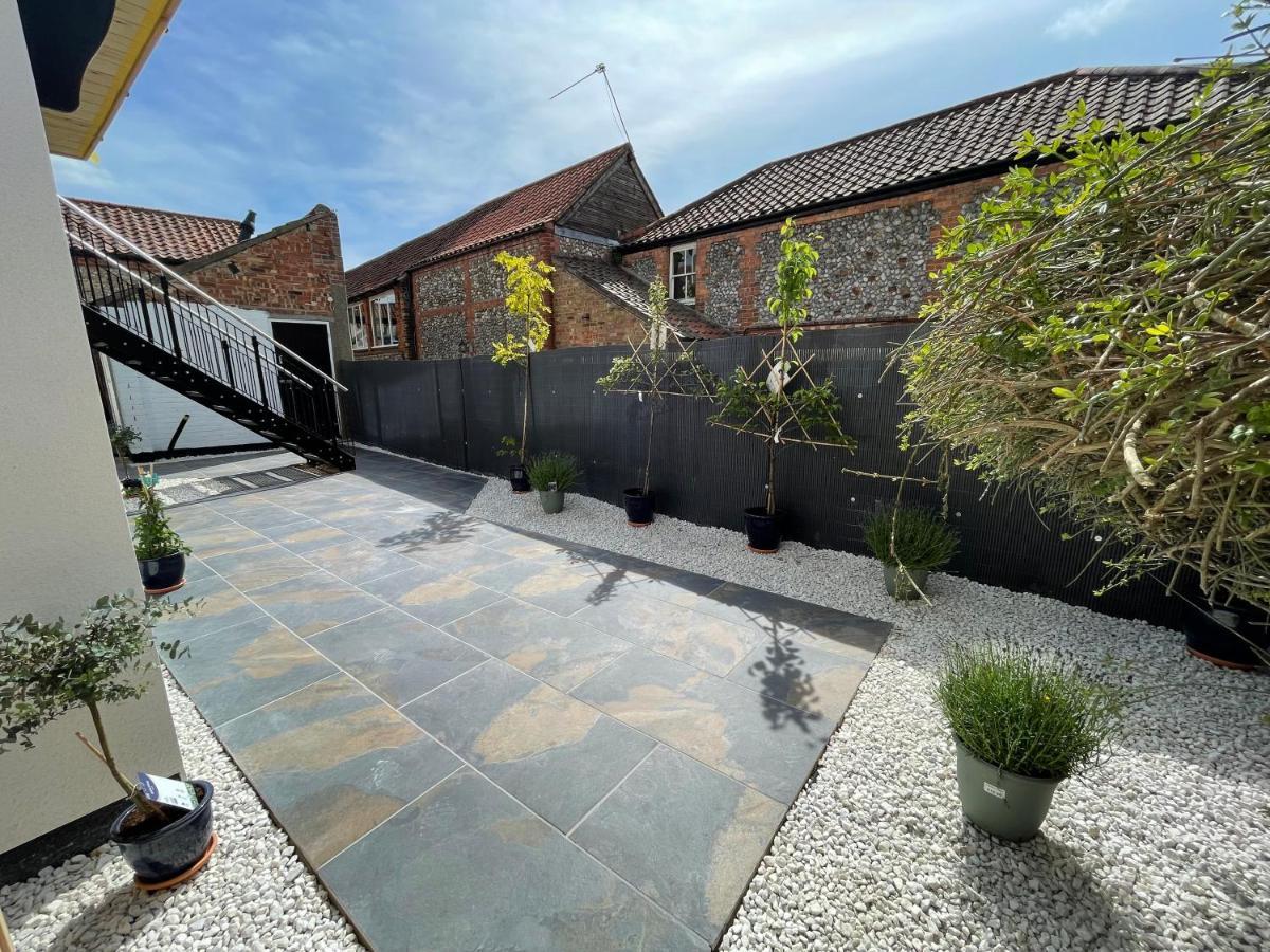Lees Lookout Holt ,2 Bedroom Luxury Apartment With Private Parking Exteriér fotografie